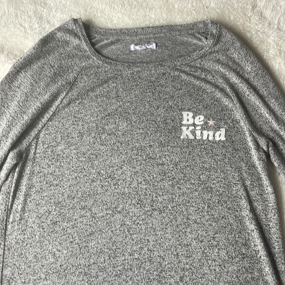 Gray Speckled “Be Kind” Thin Pajama Top Women’s